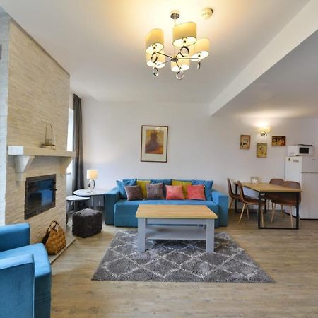 Luxury Mountain Apartment 포이아나브라소프 외부 사진