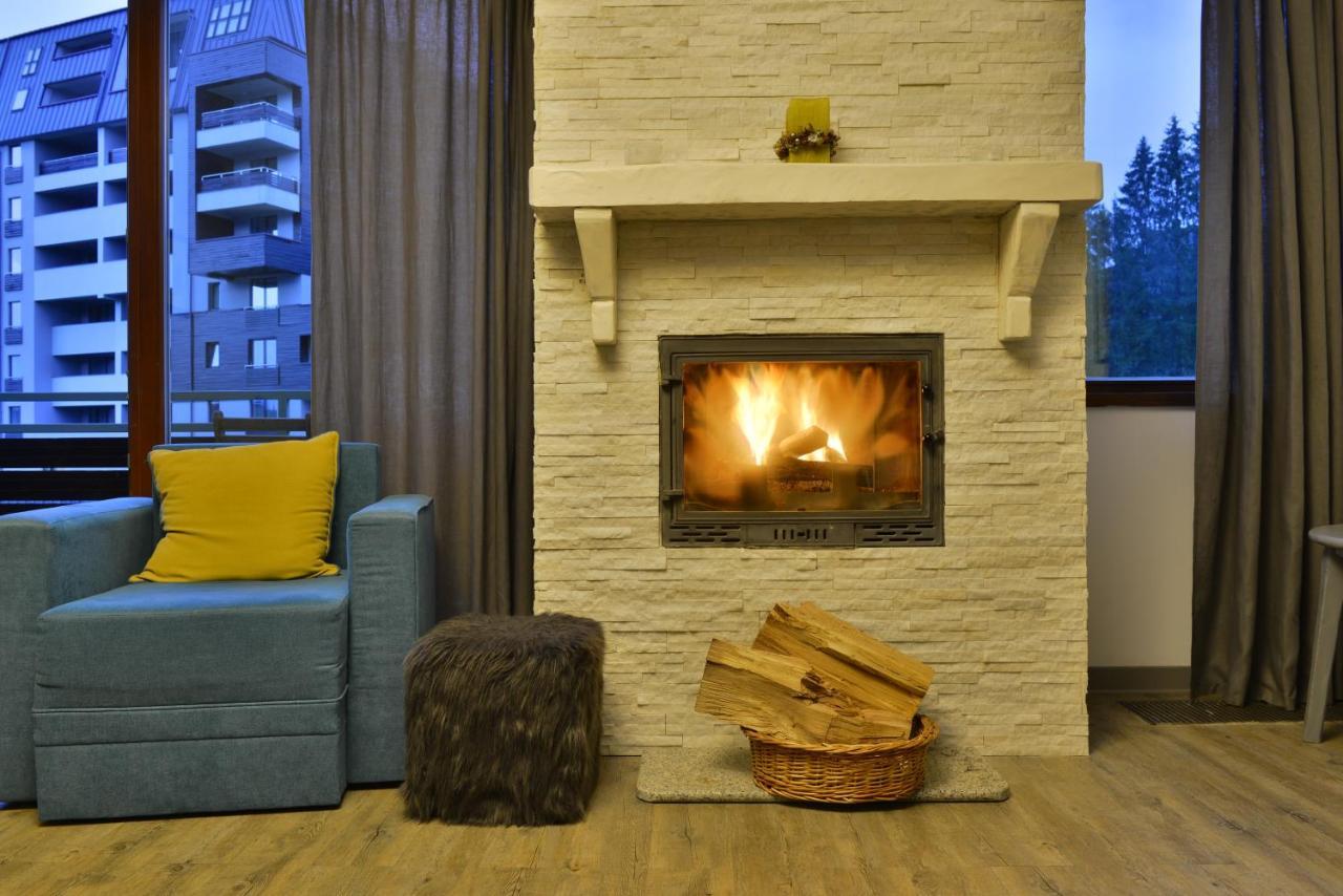Luxury Mountain Apartment 포이아나브라소프 외부 사진