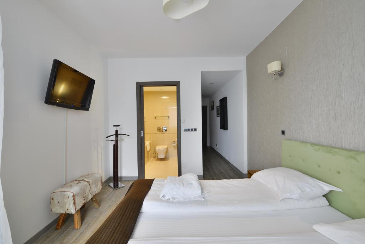 Luxury Mountain Apartment 포이아나브라소프 외부 사진
