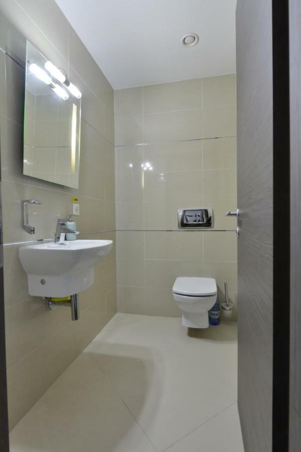 Luxury Mountain Apartment 포이아나브라소프 외부 사진
